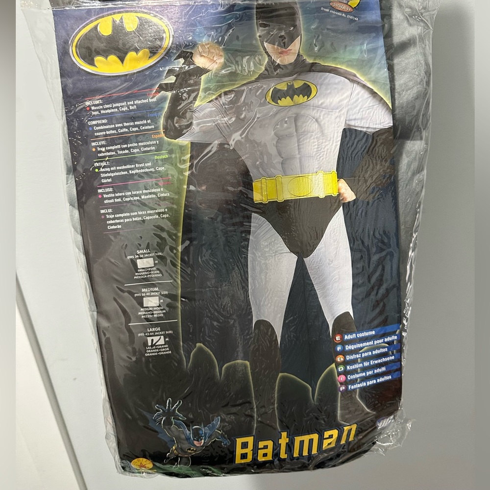 Men’s Bateman Costume